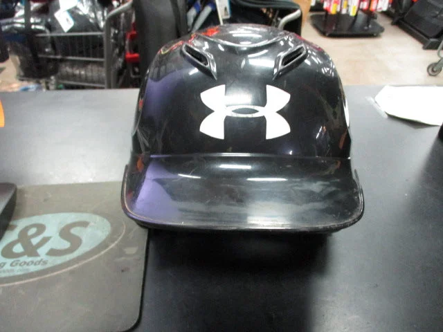 Baseball Helmets with Ventilation for Airflow-Used Under armour Size 5 7/8 - 6 3/4  Batting Helmet